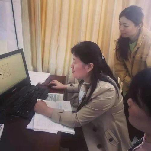 高校痴情教师在线观看  第1张